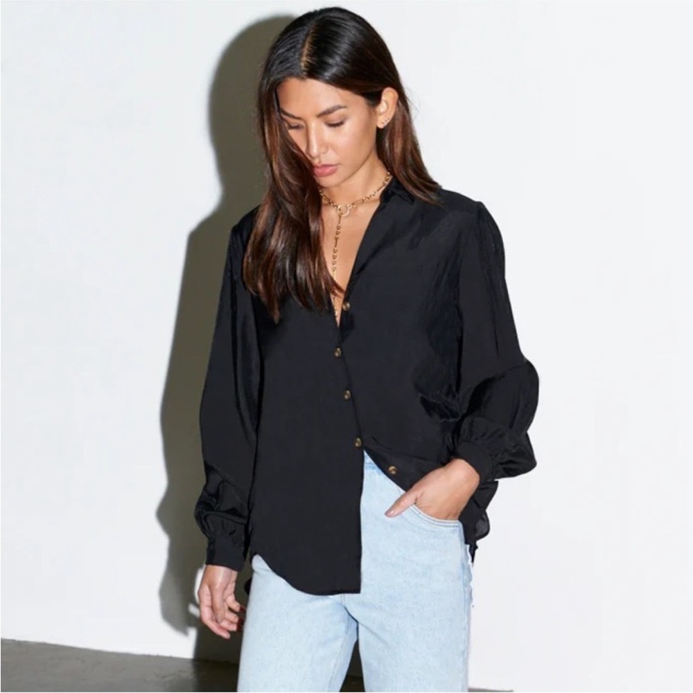 NWT Never Fully Dressed Black
Miley Shirt - Picture 4 of 12